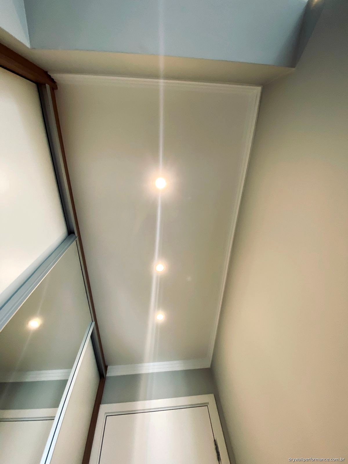 Sanca drywall com iluminação LED — São Paulo